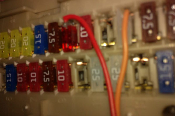 14款卡罗拉低配加装自动大灯开关,全新卡罗拉如何安装自动大灯