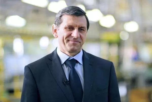 没有什么打不倒的图片,没有什么打不死的英雄