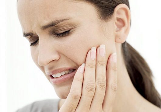 敷面膜的正确方法与注意事项,原来这样敷面膜真的会烂脸