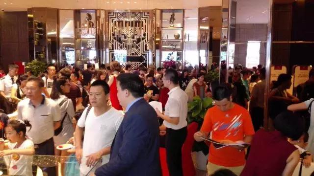 深圳遍地黄金,来捡!传沙井奔7万营开!壹城中心撸近50亿