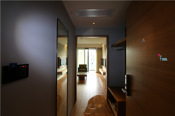 三亚海关希尔顿欢朋酒店,希尔顿欢朋酒店启阳路三亚