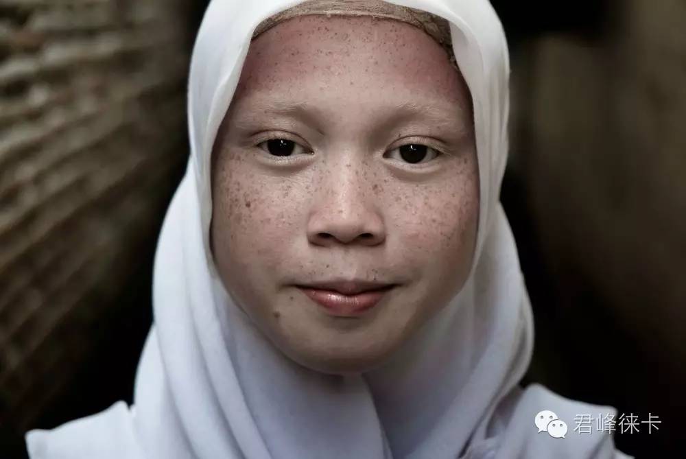 徕卡50mmf0.95和50mmaa哪个好,徕卡50mmf0.95和50mmf1.4区别