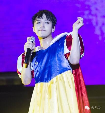 权志龙金秀贤合照,权志龙胡歌彭于晏