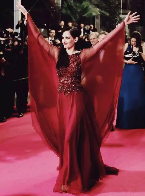 德国也有西施仙女，气质不输刘亦菲迪丽热巴！