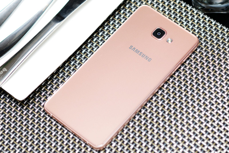 三星galaxya9测评,三星a9测评