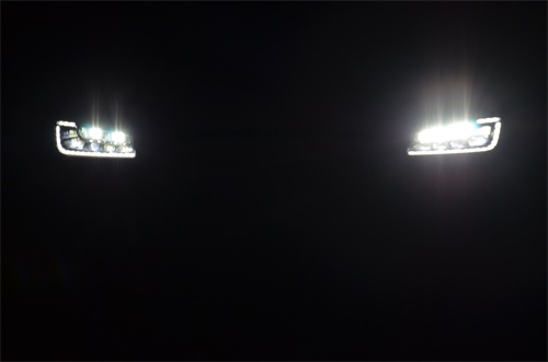 一切为了老板,2022奥迪a8l霍希版试驾视频