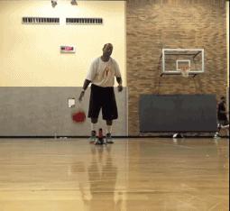 边跑边运球容易掉球怎么办,为什么运球加速老是掉球