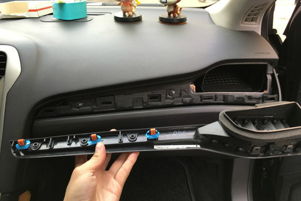 分分钟赚200元赛过抢红包自己DIY更换爱车滤芯