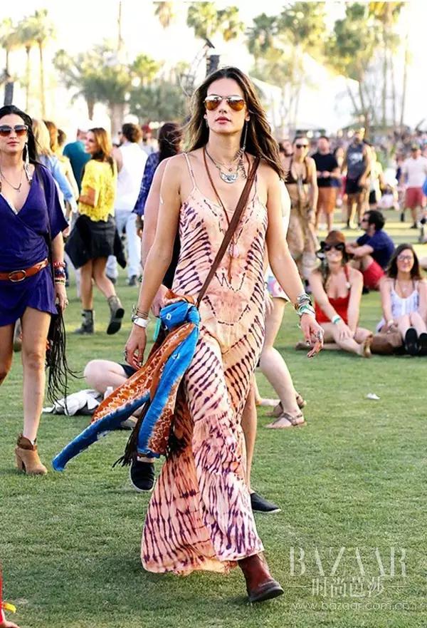 丝巾是妈妈必备么,丝巾妈妈款大尺寸