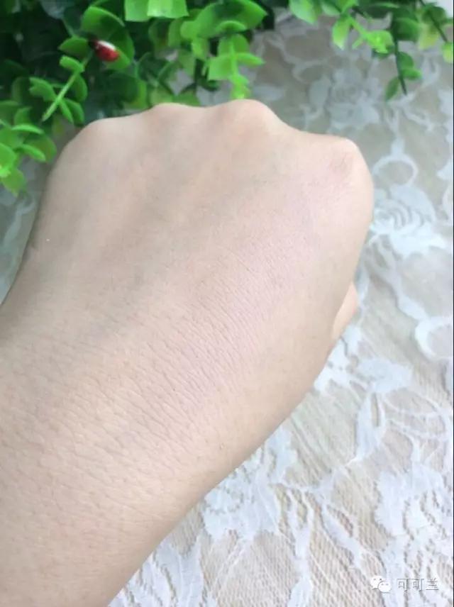 百元以上粉饼,百元以内蜜粉饼