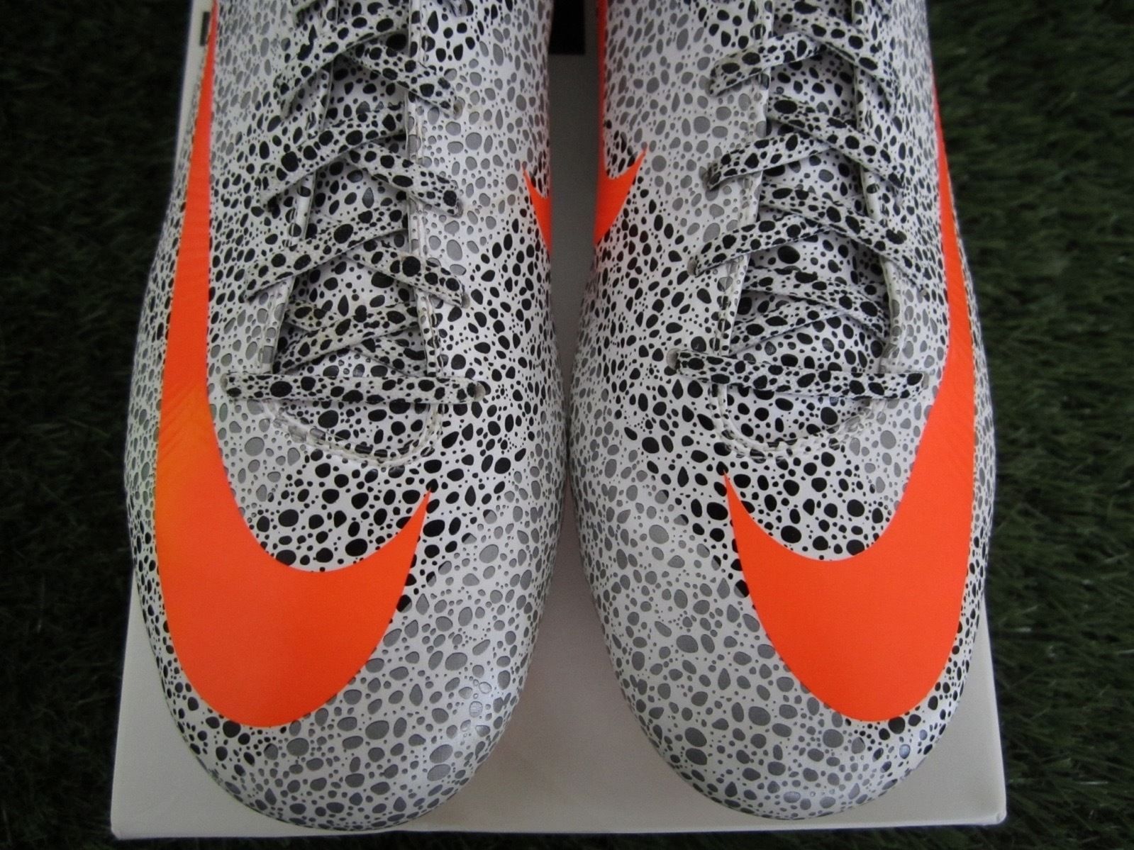 足球鞋nike传奇系列,耐克刺客cr7足球鞋推荐