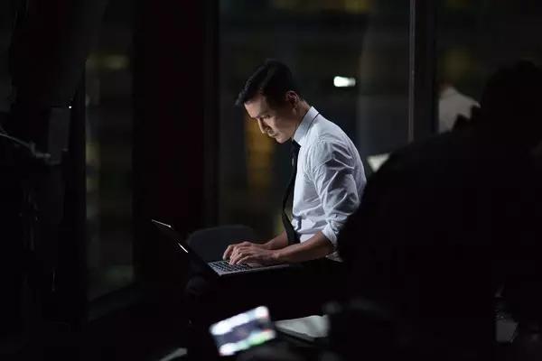 魔兽里有吴彦祖吗 (魔兽电影里哪个是吴彦祖)