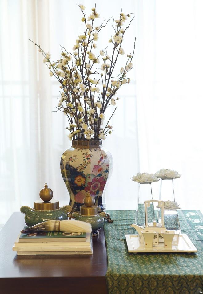 桌布如何铺不容易脏,家里桌布脏了怎样清洗