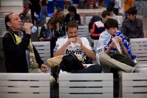 欧洲杯中场|各国粉丝在吃啥？