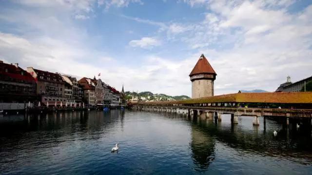 惊艳维多利亚女王和雨果瑞士最值得一去的夏季避暑胜地
