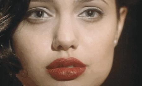 庆幸，男女通杀的Plump唇不用动刀