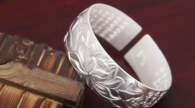 银饰真伪鉴定免费吗,银饰造假的多么