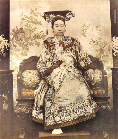 最奇葩的美容秘方,世界各地的7个最古怪的美容标准