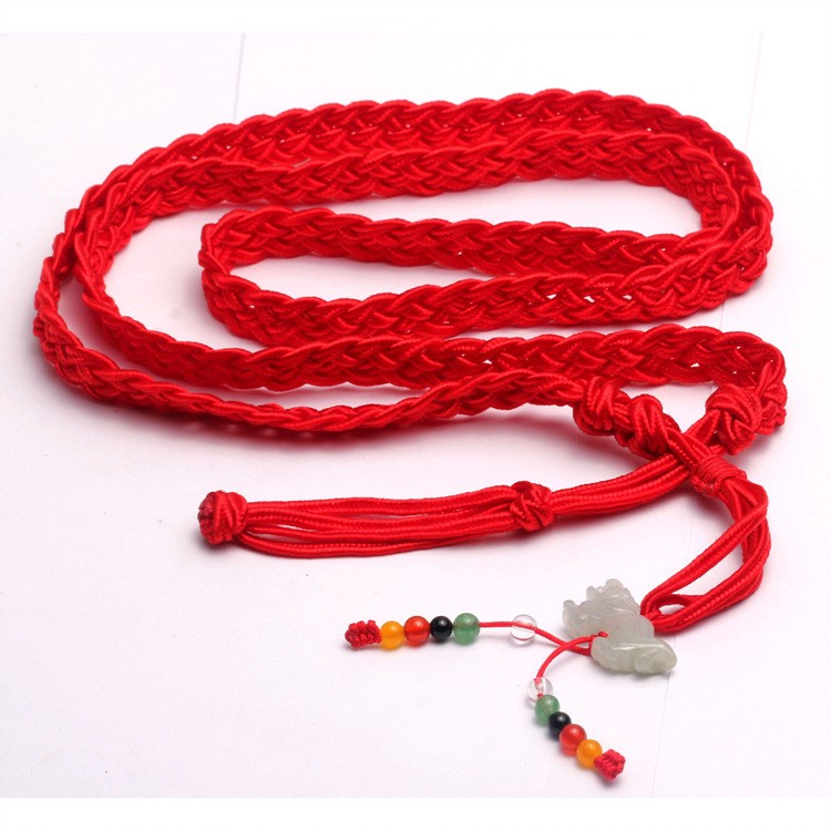 1998年男属虎本命年要注意什么,2024本命年女生龙年要注意什么