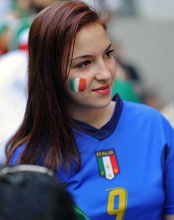 蓦然回首却已是沧海桑田,蓦然回首那些美好让人潸然泪下