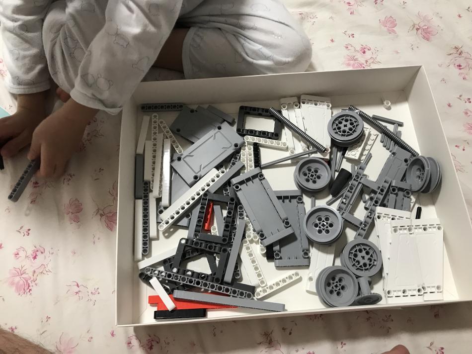 工程车米兔玩具,米兔积木矿山卡车拼装教程