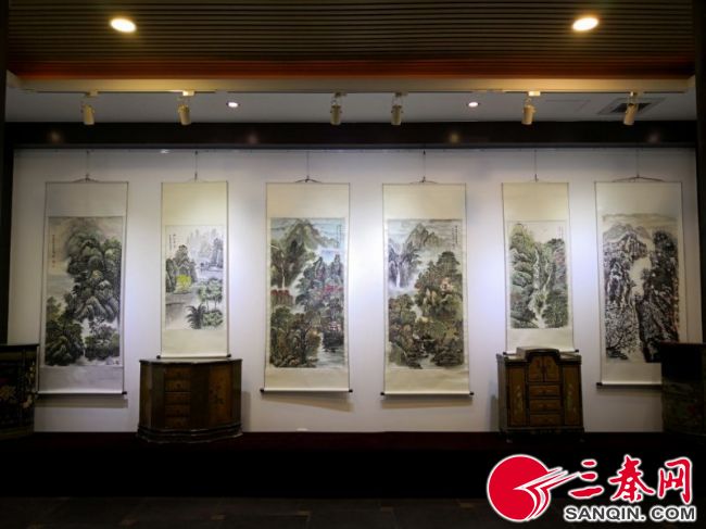 “秦风秦韵读长安禧福祥书享会”在西安培华学院举行