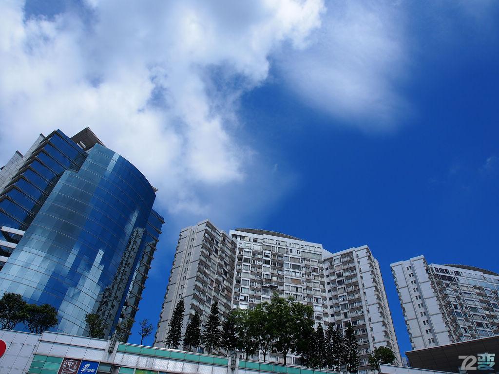 如何选购行车记录仪后视摄像头,如何选购行车记录仪呢