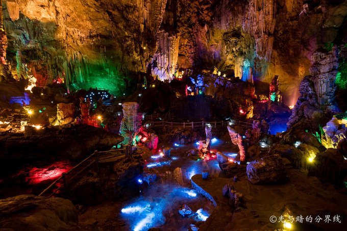 黄果树西江小七孔兴义青岩,西江苗寨黄果树青岩古镇位置