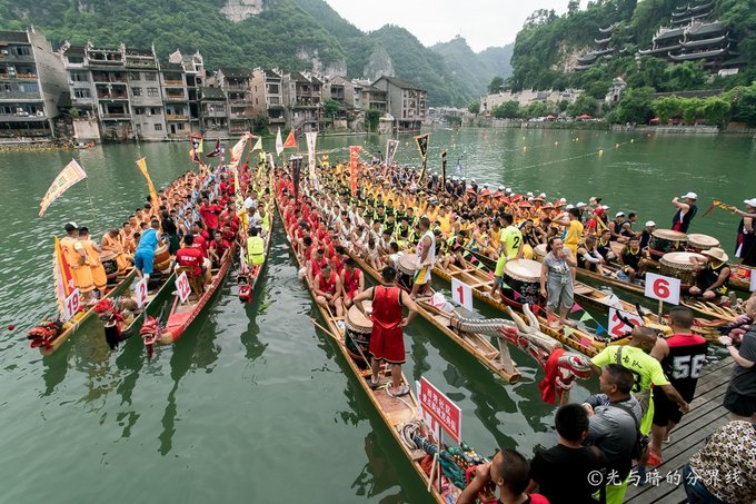 黄果树西江荔波镇远5日游多少钱,贵州小七孔黄果树千户苗寨三日游