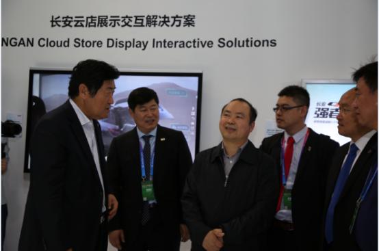 材料科技领域最新进展,康得复材和康得新是什么关系