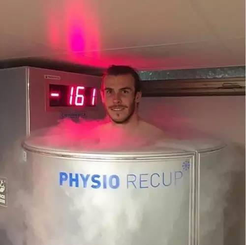 c罗的体能恢复,欧洲杯C罗现身训练