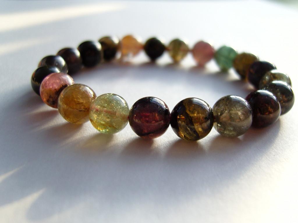 碧玺手链的功效作用,碧玺手镯的价值