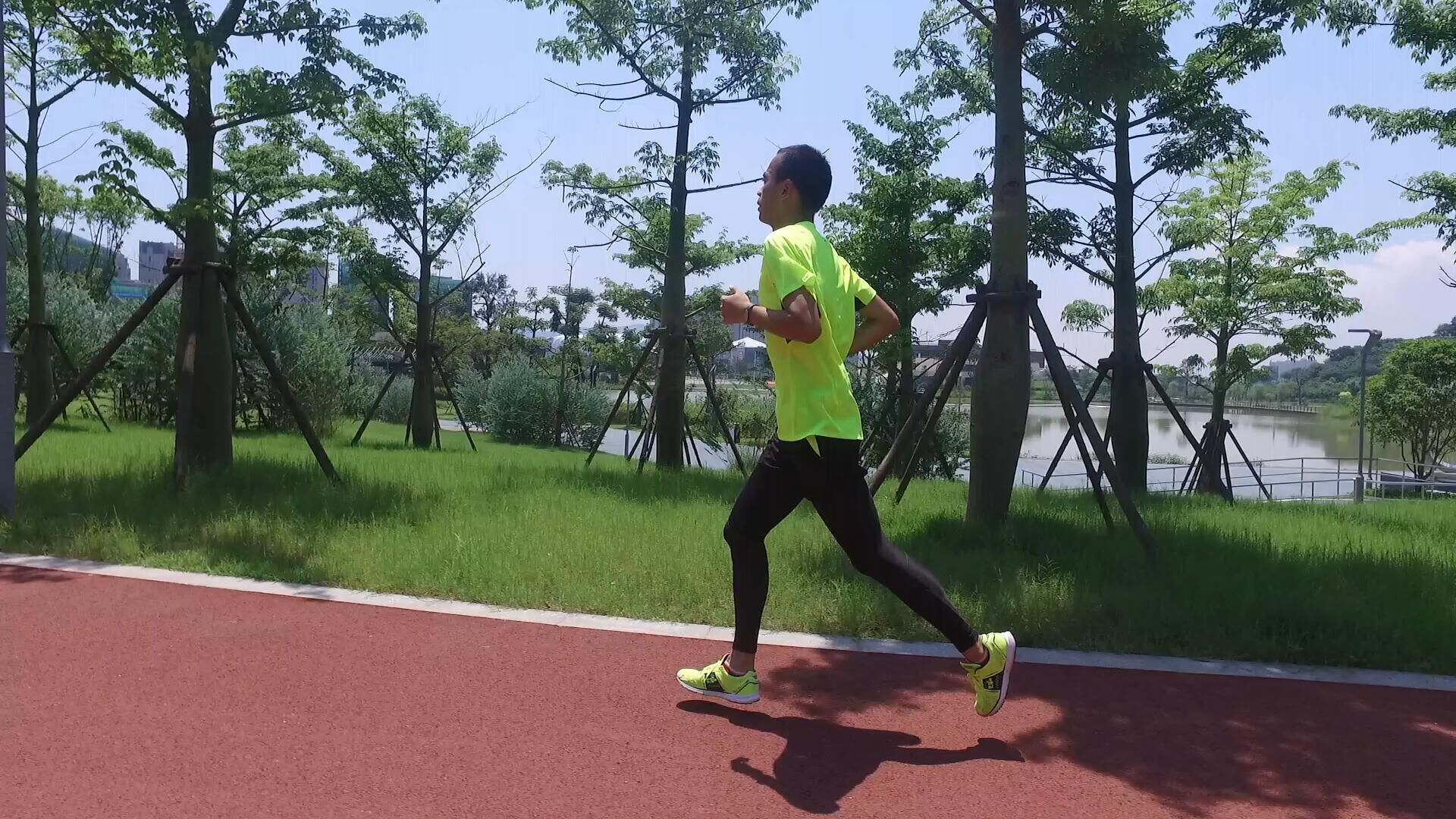 跑吧定制PB1实跑评测