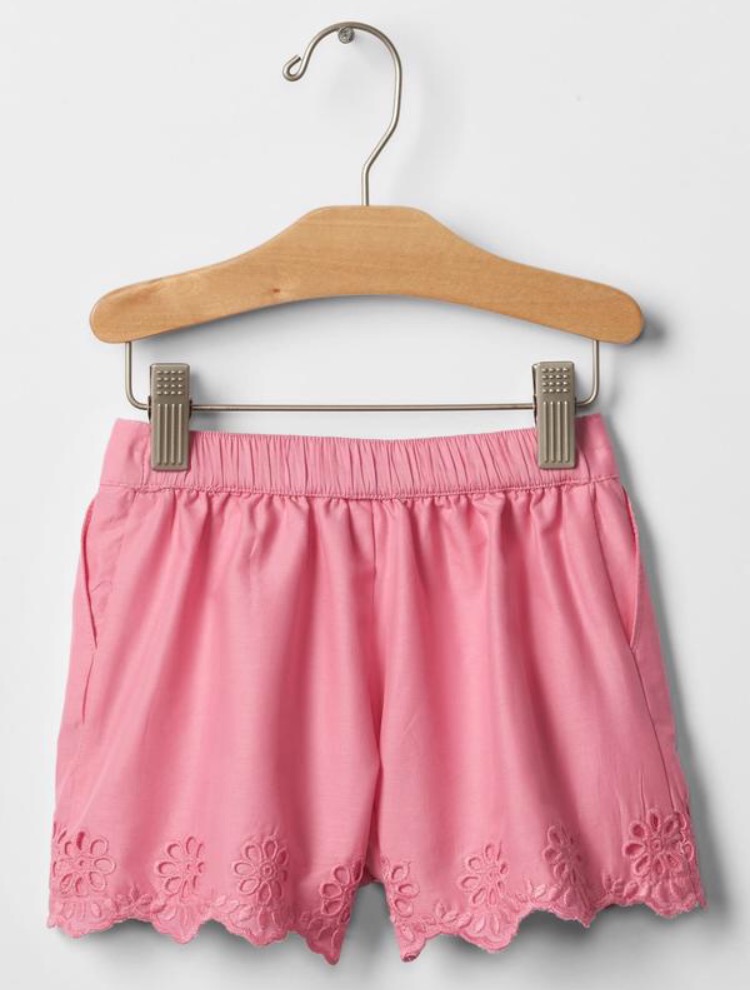 国际童装品牌哪些值得妈妈们信赖,babygap童装是什么牌子