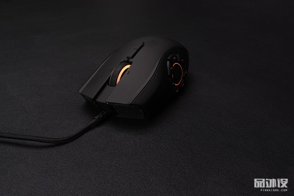 雷蛇那伽梵蛇六芒星背光灯不亮,雷蛇巴塞利斯蛇v2鼠标测评