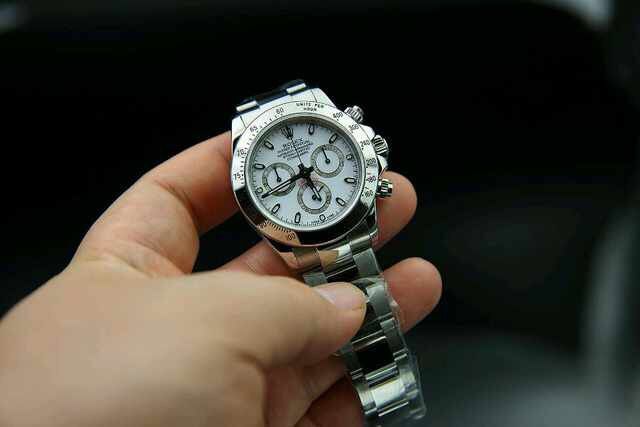 劳力士迪通拿白款好还是黑款好,劳力士迪通拿全白盘
