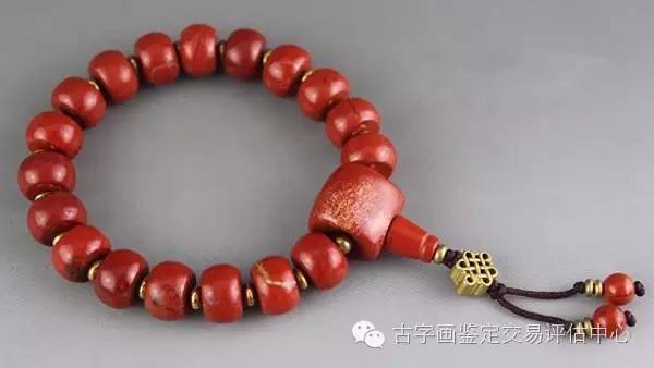 红玛瑙是红水晶吗值钱吗,红石榴和红玛瑙哪个值钱