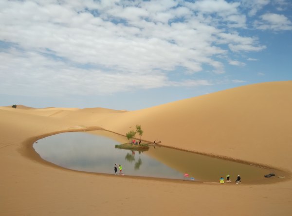 爸爸去哪儿旅游打卡,爸爸去哪儿宁夏中卫沙坡头