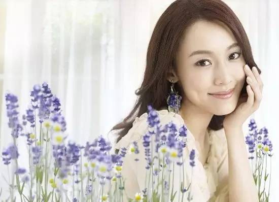 肿胀还是变胖？爱晒娃的范范又双叒叕变脸，这是要崩坏的节奏咩？