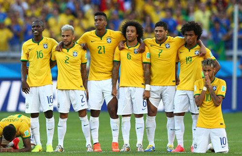 绿巨人来到我们的世界,巴西国脚上港