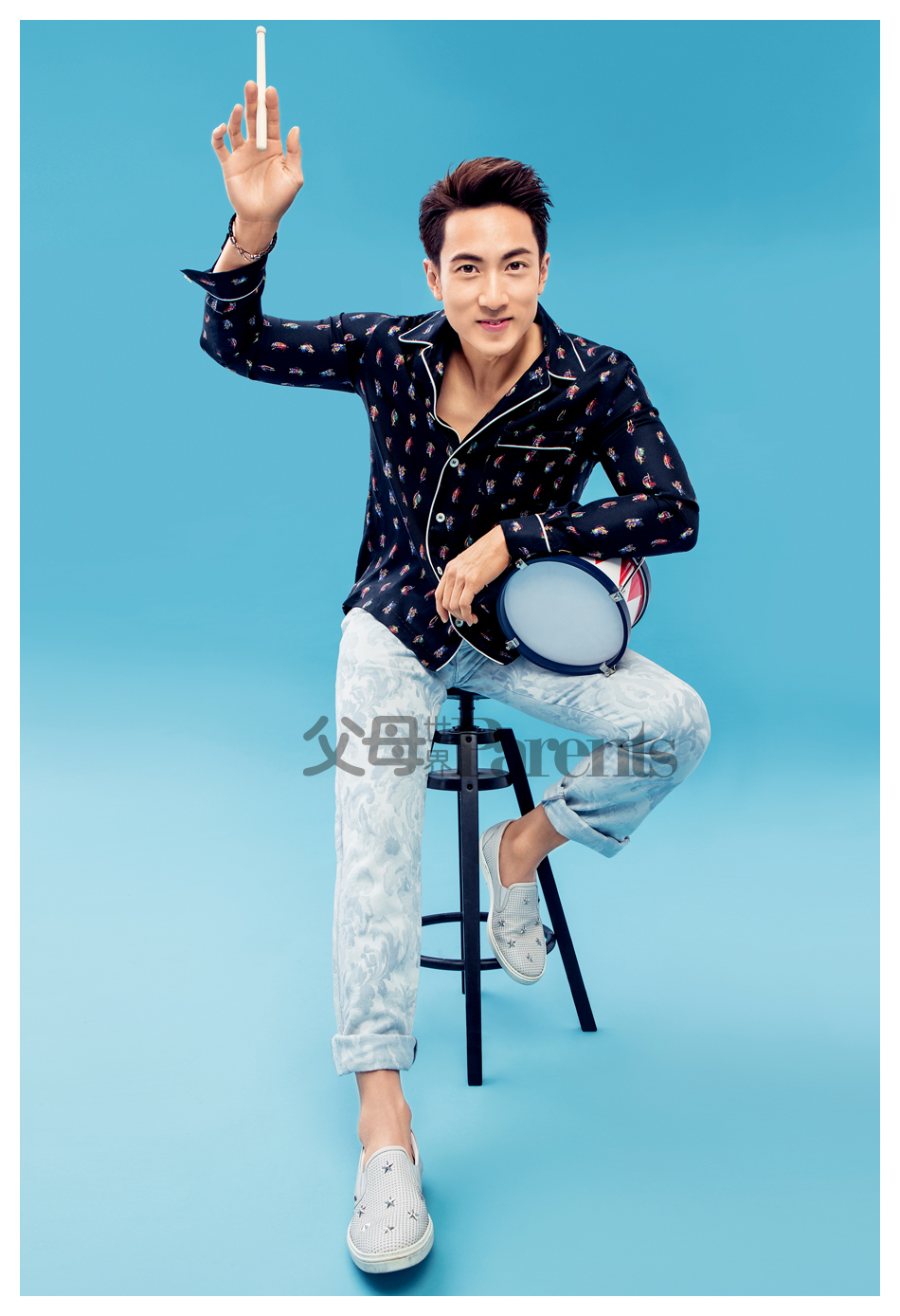 吴尊教育儿子勇敢向女儿学习,吴尊让女儿学中文