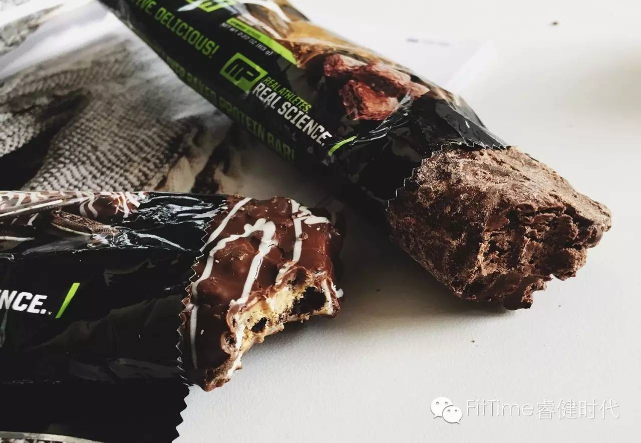 最好吃的蛋白棒测评,吃一周蛋白棒实测