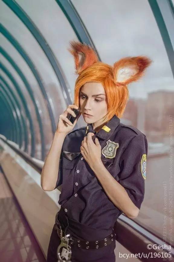 国际友人推荐！种族优势打破次元壁!