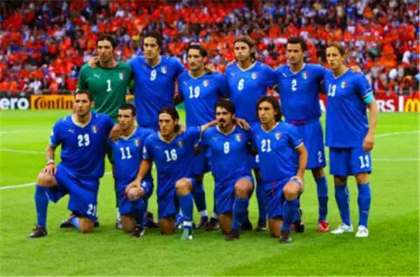 蓝色魅影透底,意大利球衣复刻版