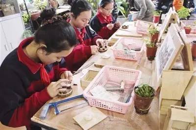 还在为孩子的暑期安排发愁？13所学校少年宫已经帮您想好啦！