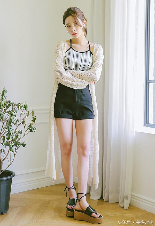 牛仔短裤穿搭让你更出众,好看的穿搭牛仔短裤