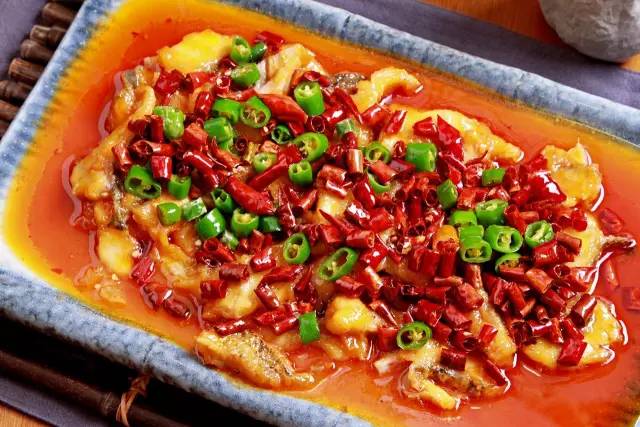 又要火了！这位帅气壮男，在宁波开了一家餐厅！女食客都疯狂了