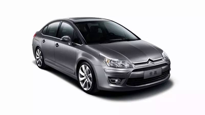 开比亚迪各车型都什么人,开什么样的车一看就没钱比亚迪