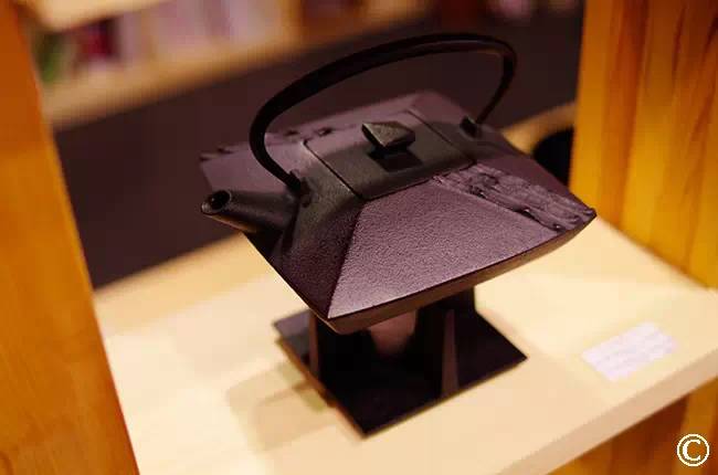 他在山洞隐居40年,他在山中隐居30年