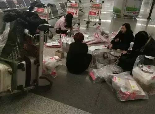 售卖假化妆品5000,假化妆品卖给谁